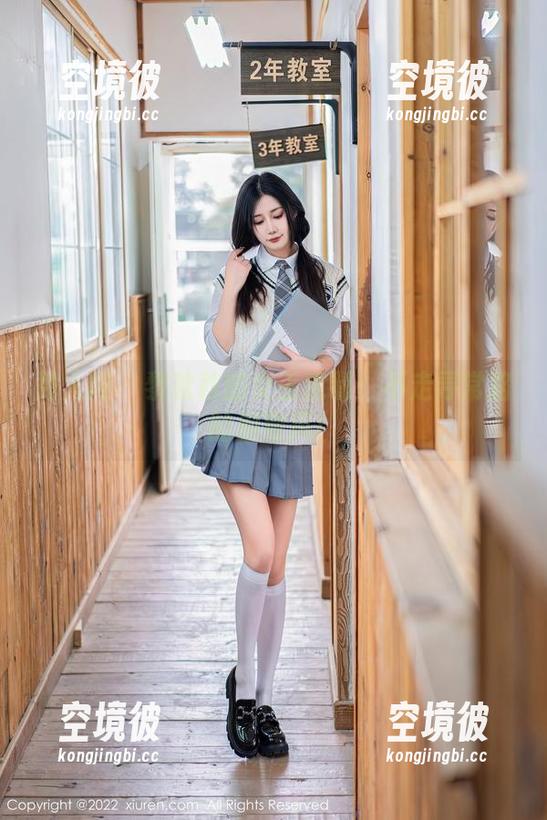 秀人网 - 黎秋秋的女王定制：不走寻常路的别致风！