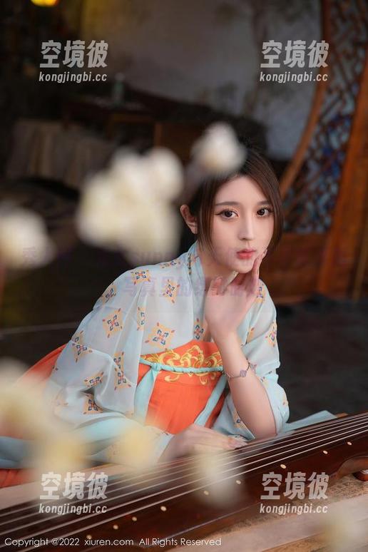 秀人网-龙女sunny 秀人网 - 龙女sunny与天使的不寻常邂逅,写真里的缥缈时刻
