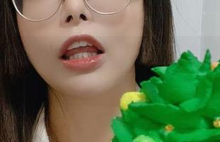 透明兔女郎原图：秋和柯基带来的壁纸新定义！