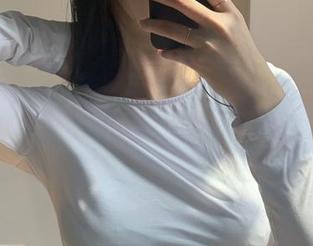 微密圈 – 高清不过是个点缀，粉色的猪陈佩奇的套装才是吸睛的关键，真捉摸不透。