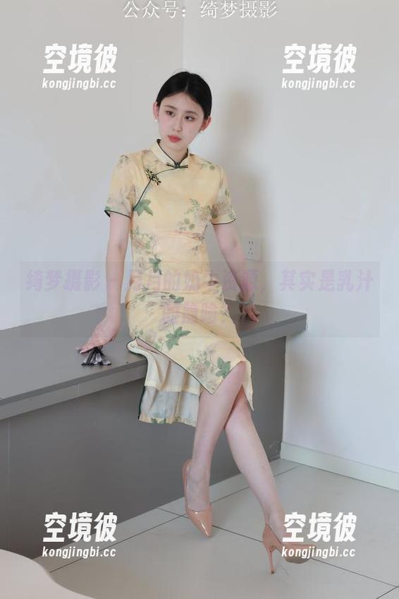 绮梦摄影 - 月月的奶牛资源，其实是乳汁的隐喻？