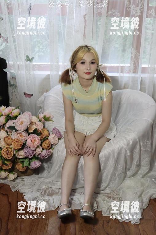 绮梦摄影 - 剩下的白韵水手服写真集：不说别的，就冲这身打扮就够意思。