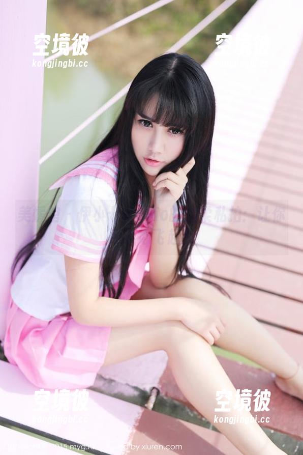 美媛馆 - 伊小七MoMo的温柔私拍：让你不小心飞起来