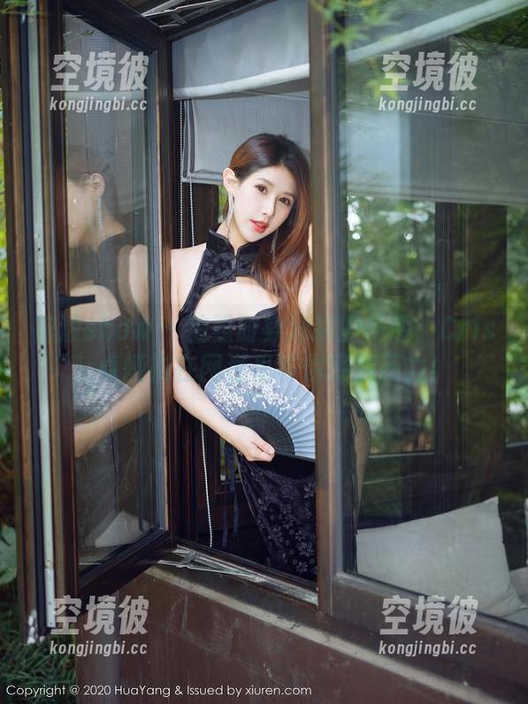 花漾show - 拍照时穿泳装的乐趣：Cris_卓娅祺在网盘里等你释放压力！