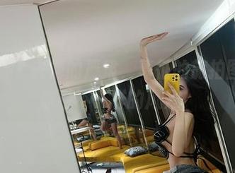 微密圈 – 去他的严肃，葛征的旅拍图包带你看不一样的风景！