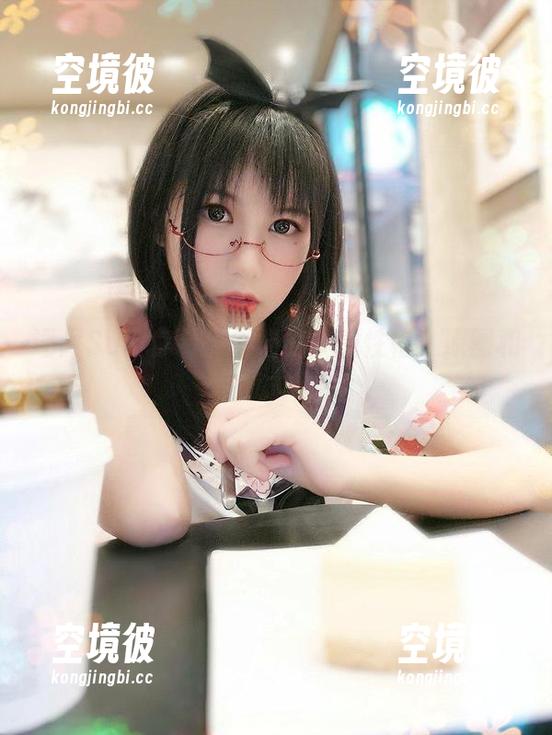 逐月Su带你看少年喵的多重性格：原图和套图大集合