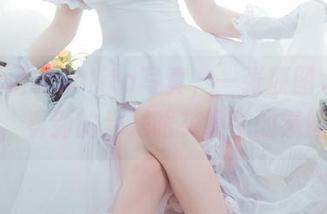 金鱼yui的Lolita写真，一张原图大展身手，看到的都是眼花缭乱的氛围。