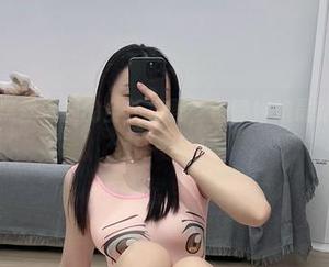 微密圈 – 黑丝主题的全新视野，铁锤姐姐最新套图快来领略一番！