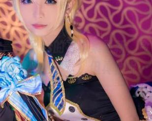 看啊，青青子Js的写真集更新，今天的主题是“秘密”，但具体呢…